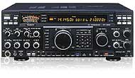 YAESU FT 1000D